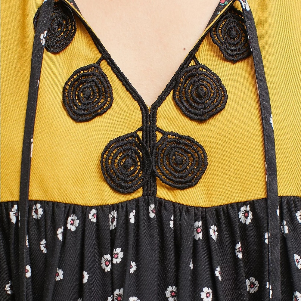 Farm Rio Intarsia Boho Patchwork Peasant Top - Picture 3 of 7